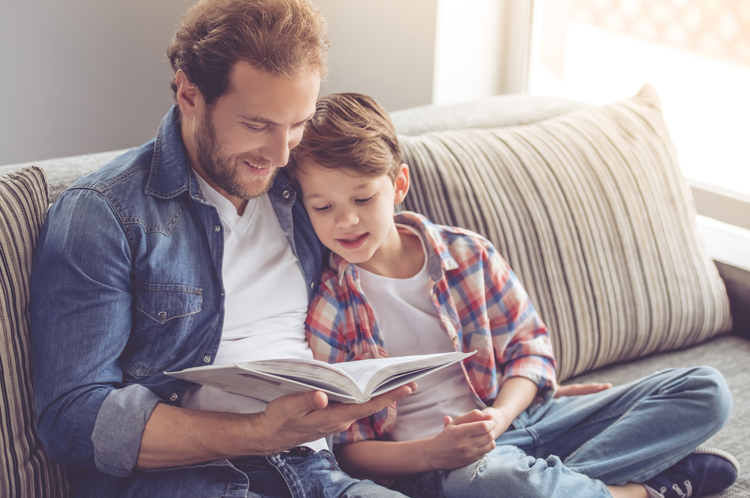 dad reading with his son